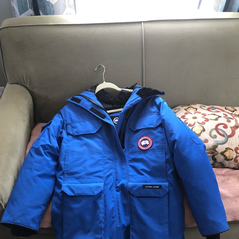 Canada Goose
Men's Expedition Hooded Parka Coat